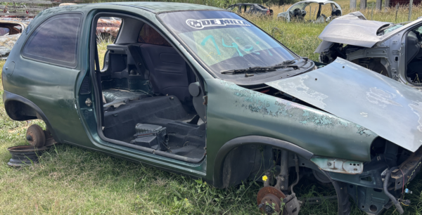 Repuestos de Chevrolet Corsa por PARTES / REPUESTOS